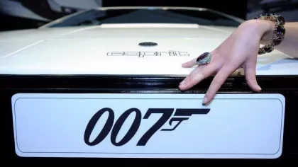 007-gun.webp