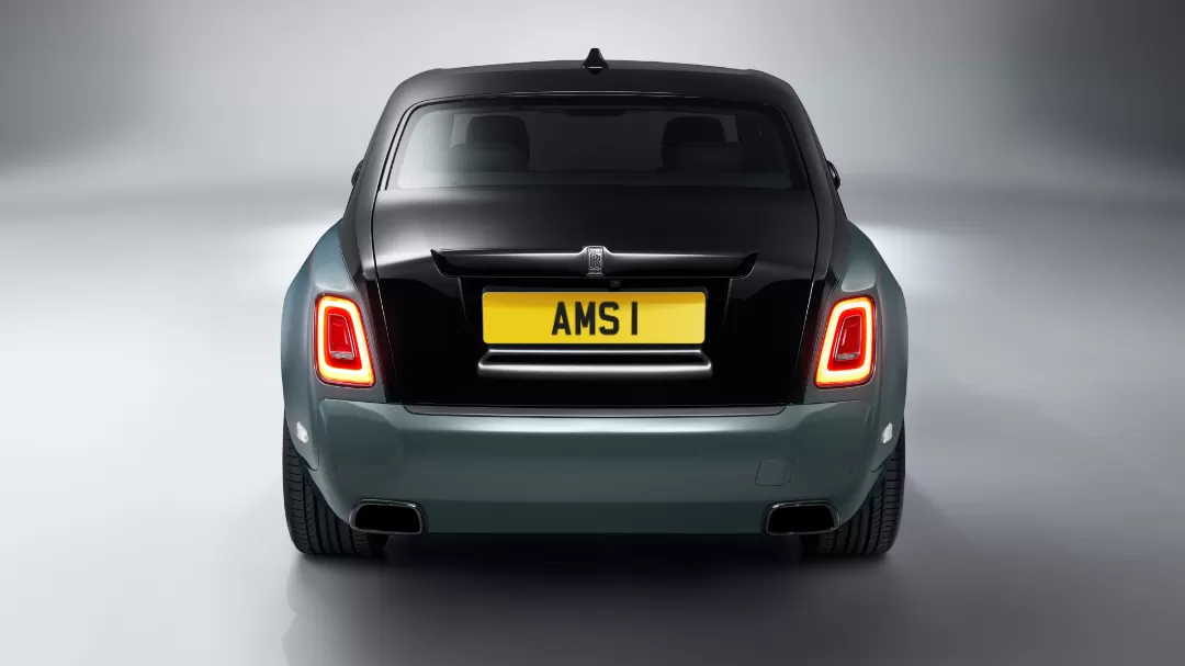 Number Plates Owned By Famous Names & Celebs