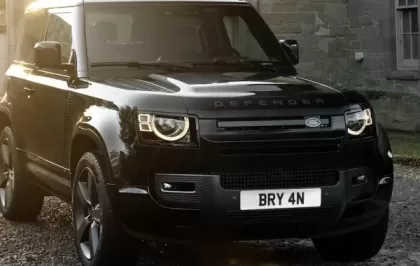 BRY4N pic.jpg