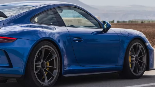 Porsche GT3 with private number plate