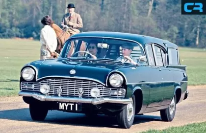 The Queens MYT1 Number Plate